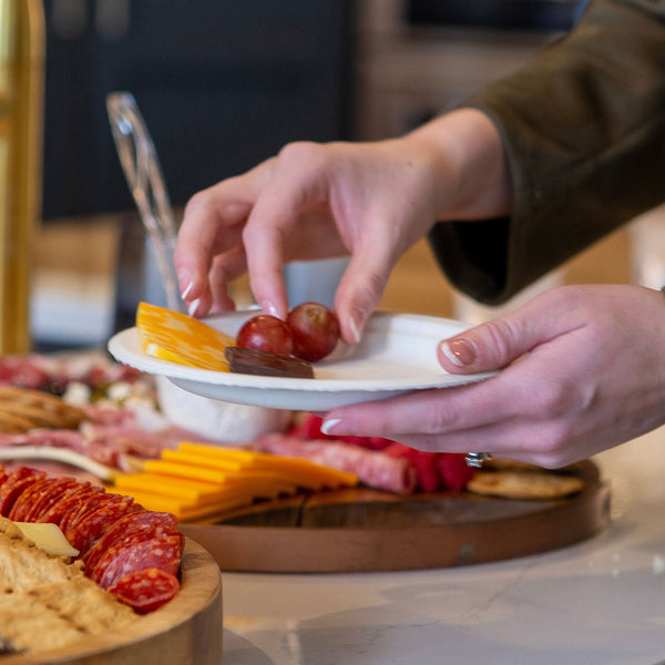 Chinet Classic Dessert Plates, 6.75